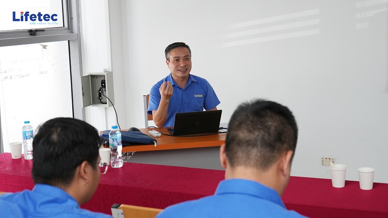 Ông Phan Anh Quang – Giám đốc Lifetec đã có bài thuyết trình khẳng định mạnh mẽ năng lực cốt lõi của Lifetec