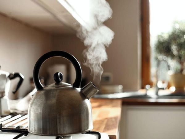 Đun sôi nước cứng tạm thời | Phân tích chuyên sâu cơ chế, hiệu quả và hệ lụy kỹ thuật