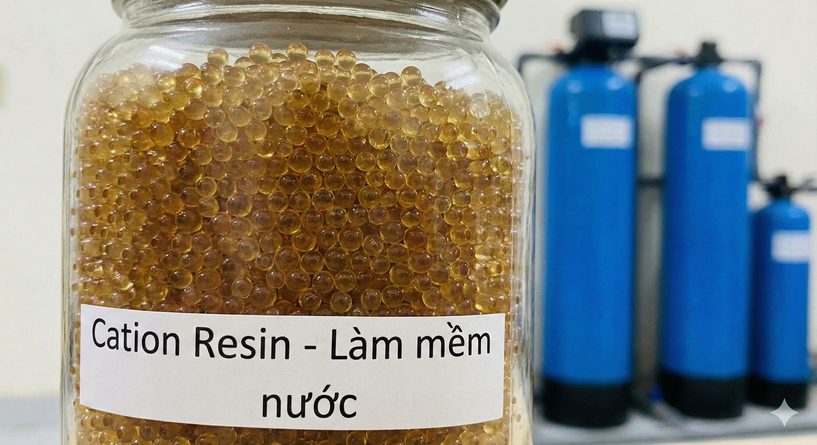 Hạt nhựa trao đổi ion là gì? Giải pháp làm mềm và xử lý nước tối ưu 2026